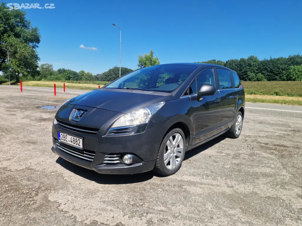 Peugeot 5008 2.0 HDi 120 kW Automat, r.v. 2012